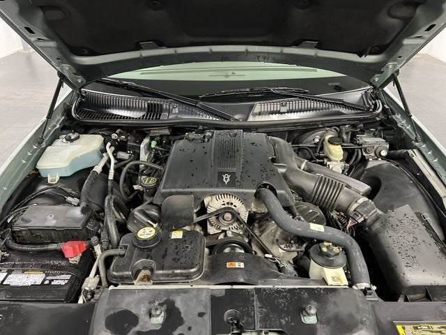 2004 Lincoln Town Car Signature