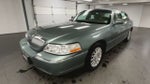 2004 Lincoln Town Car Signature