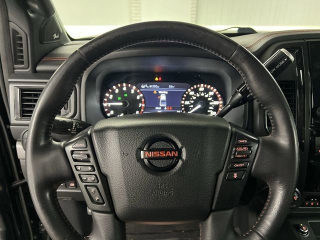 2021 Nissan TITAN Crew Cab PRO-4X 4x4