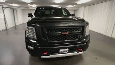 2021 Nissan TITAN Crew Cab PRO-4X 4x4