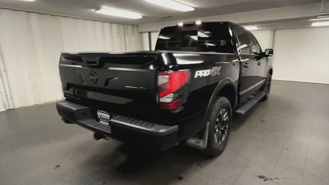 2021 Nissan TITAN Crew Cab PRO-4X 4x4
