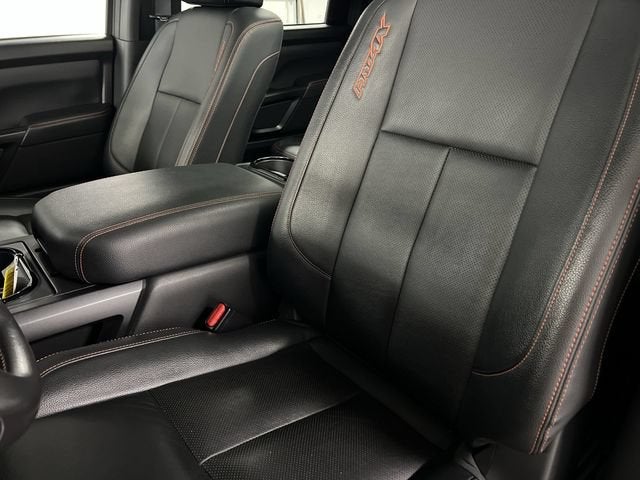 2024 Nissan TITAN Crew Cab PRO-4X 4x4