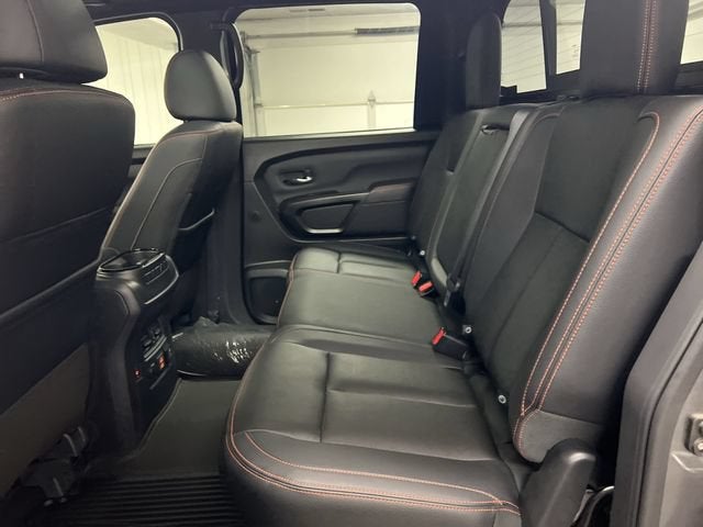 2024 Nissan TITAN Crew Cab PRO-4X 4x4