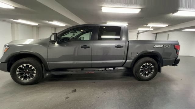 2024 Nissan TITAN Crew Cab PRO-4X 4x4
