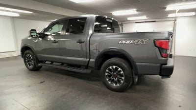 2024 Nissan TITAN Crew Cab PRO-4X 4x4
