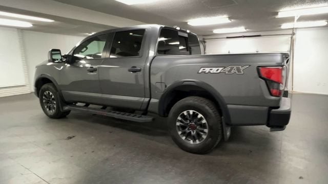 2024 Nissan TITAN Crew Cab PRO-4X 4x4