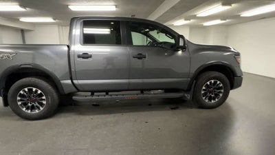 2024 Nissan TITAN Crew Cab PRO-4X 4x4