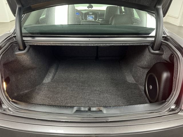 2023 Chrysler 300 Touring L