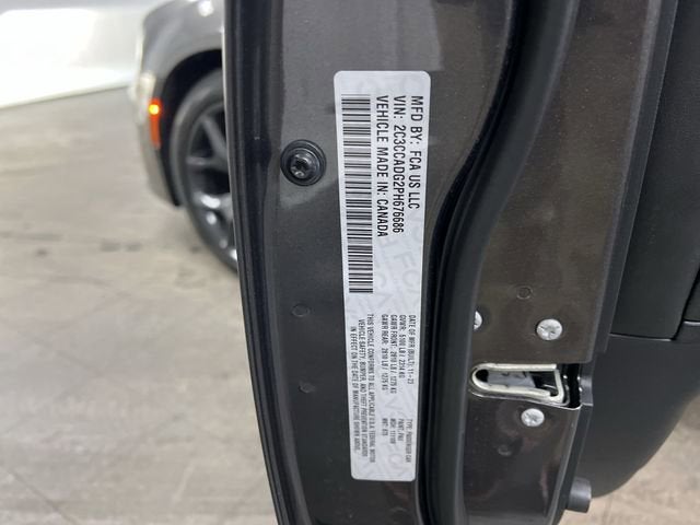 2023 Chrysler 300 Touring L