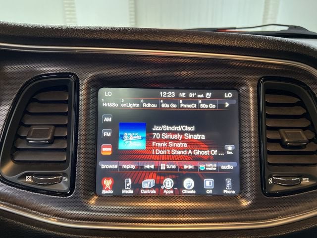 2016 Dodge Challenger SXT Plus