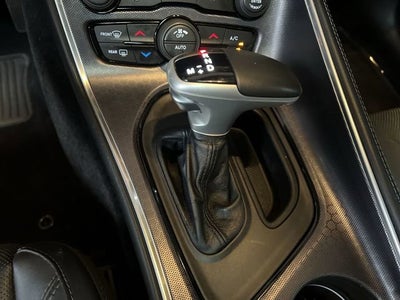 2016 Dodge Challenger SXT Plus