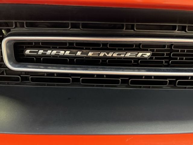 2016 Dodge Challenger SXT Plus