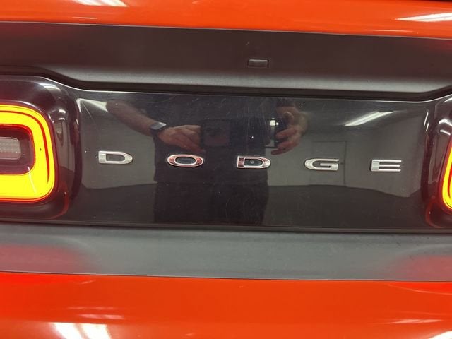 2016 Dodge Challenger SXT Plus