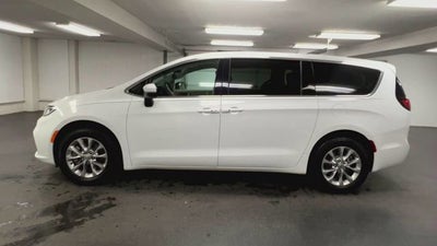 2023 Chrysler Pacifica Touring L AWD