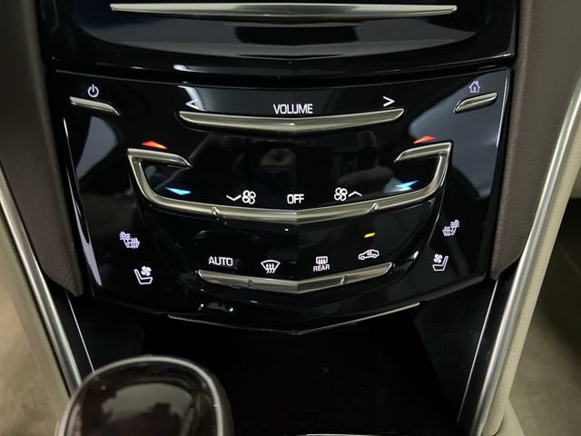 2016 Cadillac XTS Premium Collection