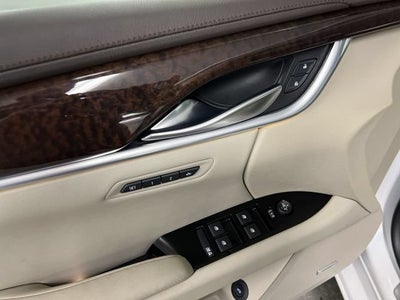 2016 Cadillac XTS Premium Collection