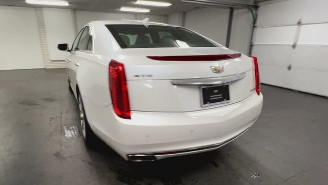 2016 Cadillac XTS Premium Collection