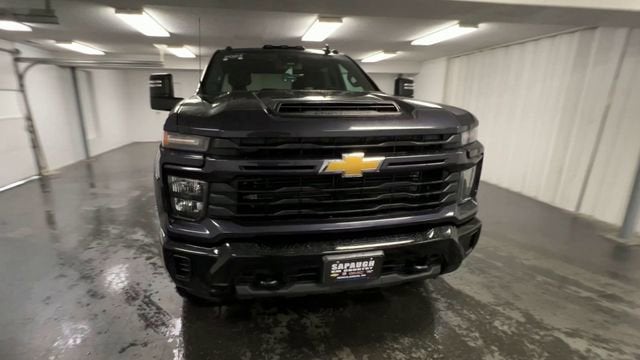 2024 Chevrolet Silverado 2500 HD Custom