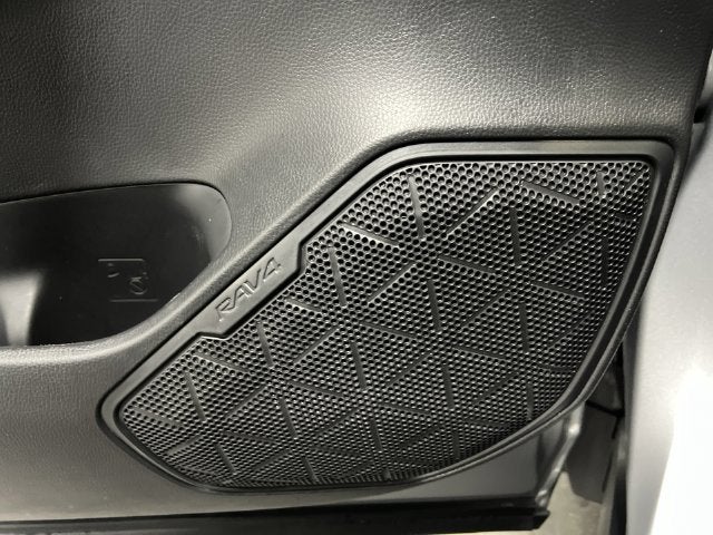 2025 Toyota RAV4 XLE Premium - Photo 24