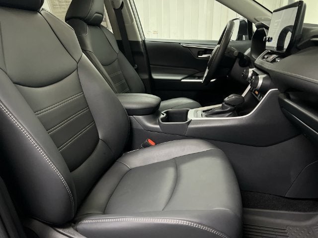 2025 Toyota RAV4 XLE Premium - Photo 28