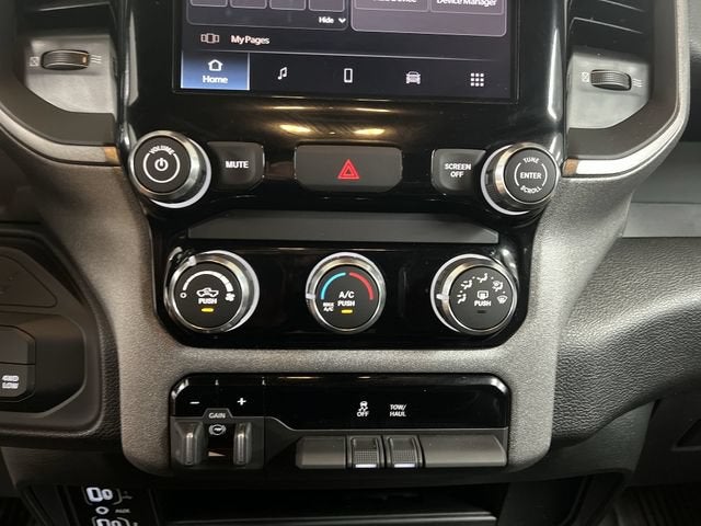 2026 RAM 3500 Tradesman Crew Cab 4x4 6'4" Box