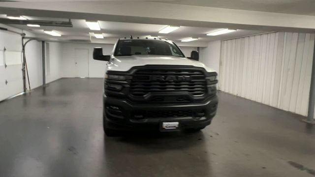 2026 RAM 3500 Tradesman Crew Cab 4x4 6'4" Box