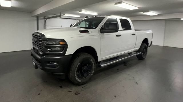 2026 RAM 3500 Tradesman Crew Cab 4x4 6'4" Box