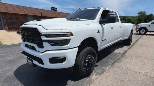 2025 RAM 3500 Laramie Crew Cab 4x4 8' Box