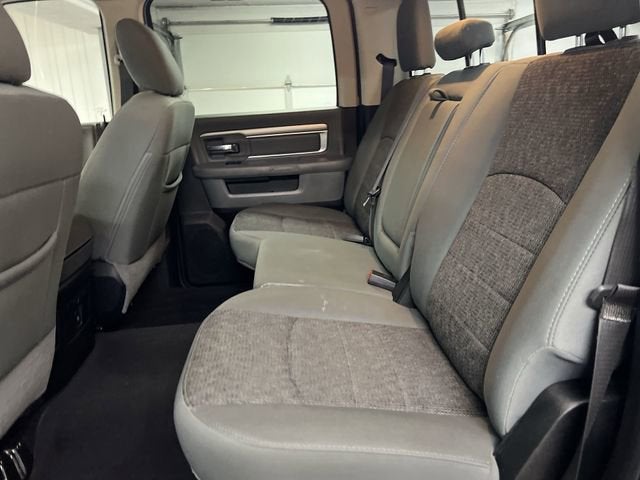 2018 RAM 1500 Big Horn Crew Cab 4x4 5'7" Box