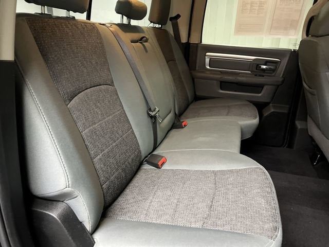 2018 RAM 1500 Big Horn Crew Cab 4x4 5'7" Box