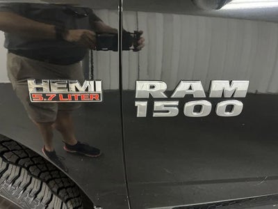 2018 RAM 1500 Big Horn Crew Cab 4x4 5'7" Box