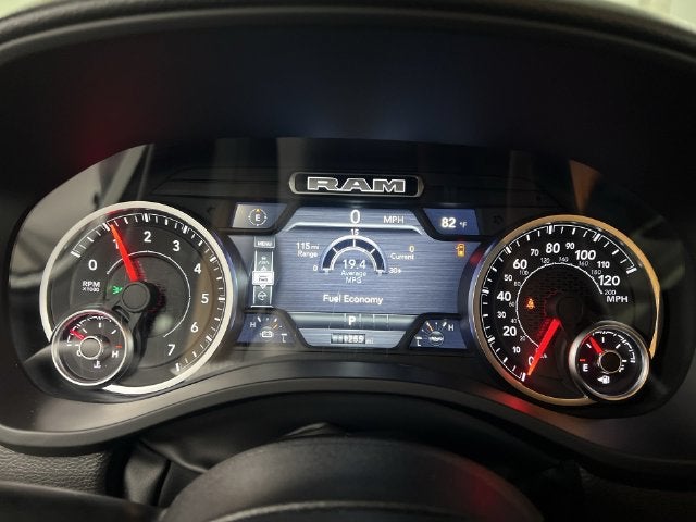 2026 RAM 1500 Express Crew Cab 4x4 5'7" Box