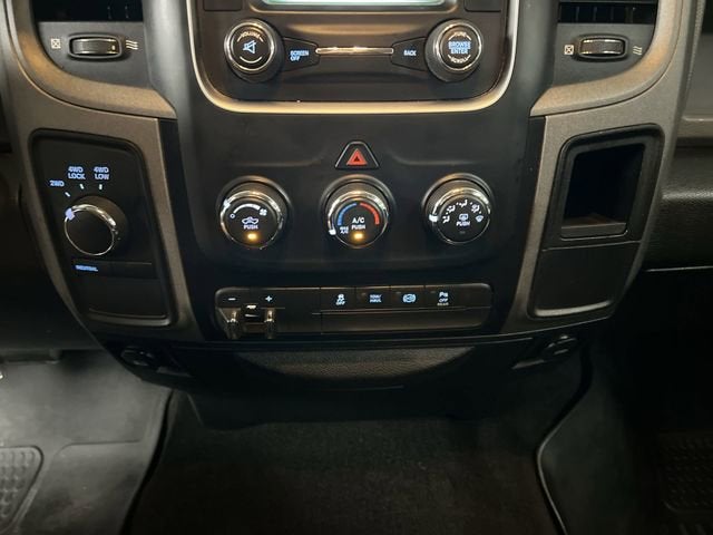 2018 RAM 2500 Tradesman Crew Cab 4x4 6'4" Box