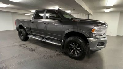2022 RAM 2500 Laramie Crew Cab 4x4 6'4" Box
