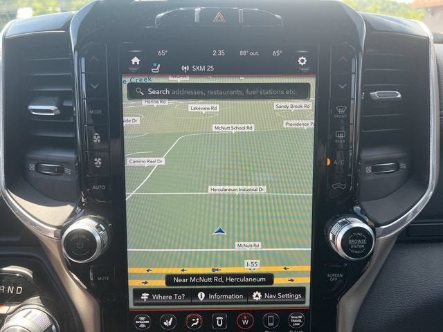 2019 RAM 2500 Laramie Crew Cab 4x4 6'4" Box