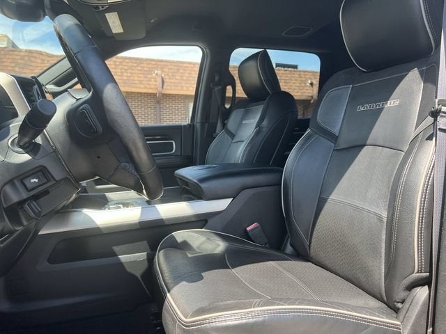 2019 RAM 2500 Laramie Crew Cab 4x4 6'4" Box