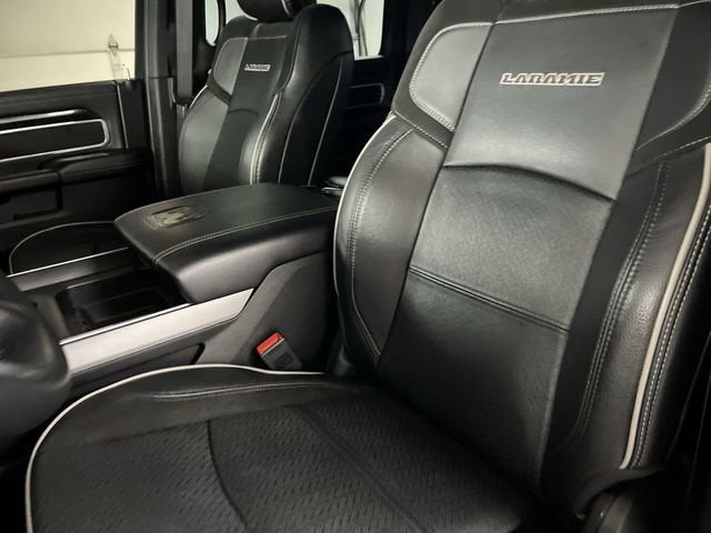 2022 RAM 2500 Laramie Crew Cab 4x4 6'4" Box