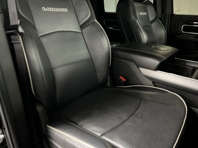 2022 RAM 2500 Laramie Crew Cab 4x4 6'4" Box