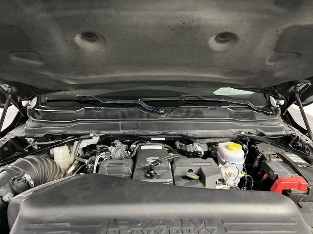 2022 RAM 2500 Laramie Crew Cab 4x4 6'4" Box