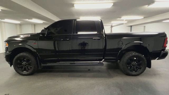2022 RAM 2500 Laramie Crew Cab 4x4 6'4" Box