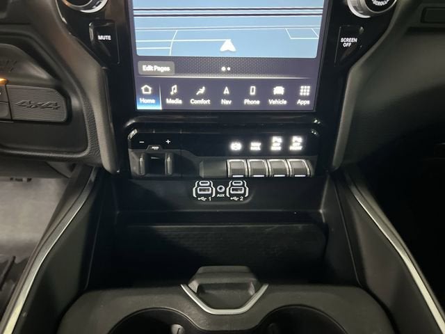2022 RAM 2500 Laramie Crew Cab 4x4 6'4" Box