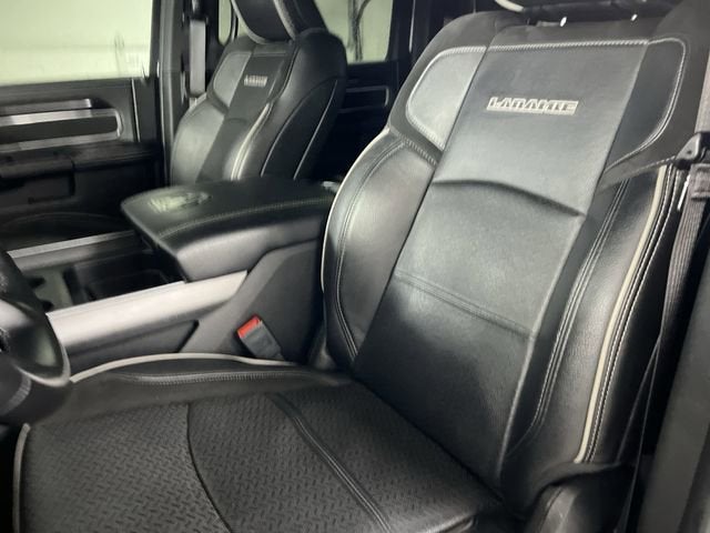 2022 RAM 2500 Laramie Crew Cab 4x4 6'4" Box