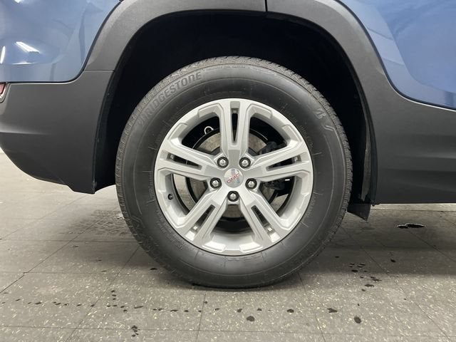 2024 GMC Terrain SLE - Photo 32