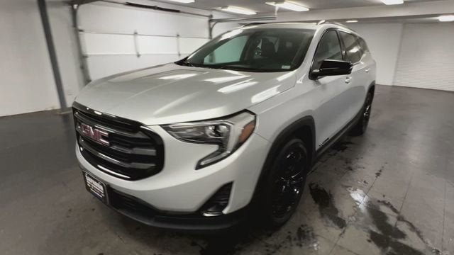 2021 GMC Terrain SLT