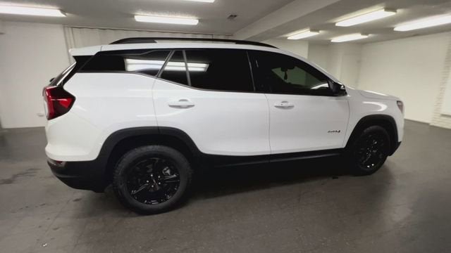 2024 GMC Terrain AT4