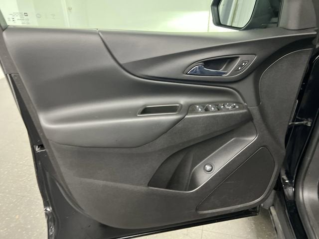 2024 Chevrolet Equinox LT - Photo 21