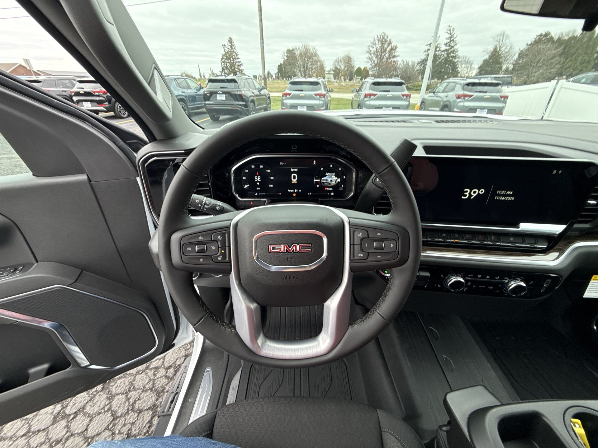 2026 GMC Sierra 1500 SLE