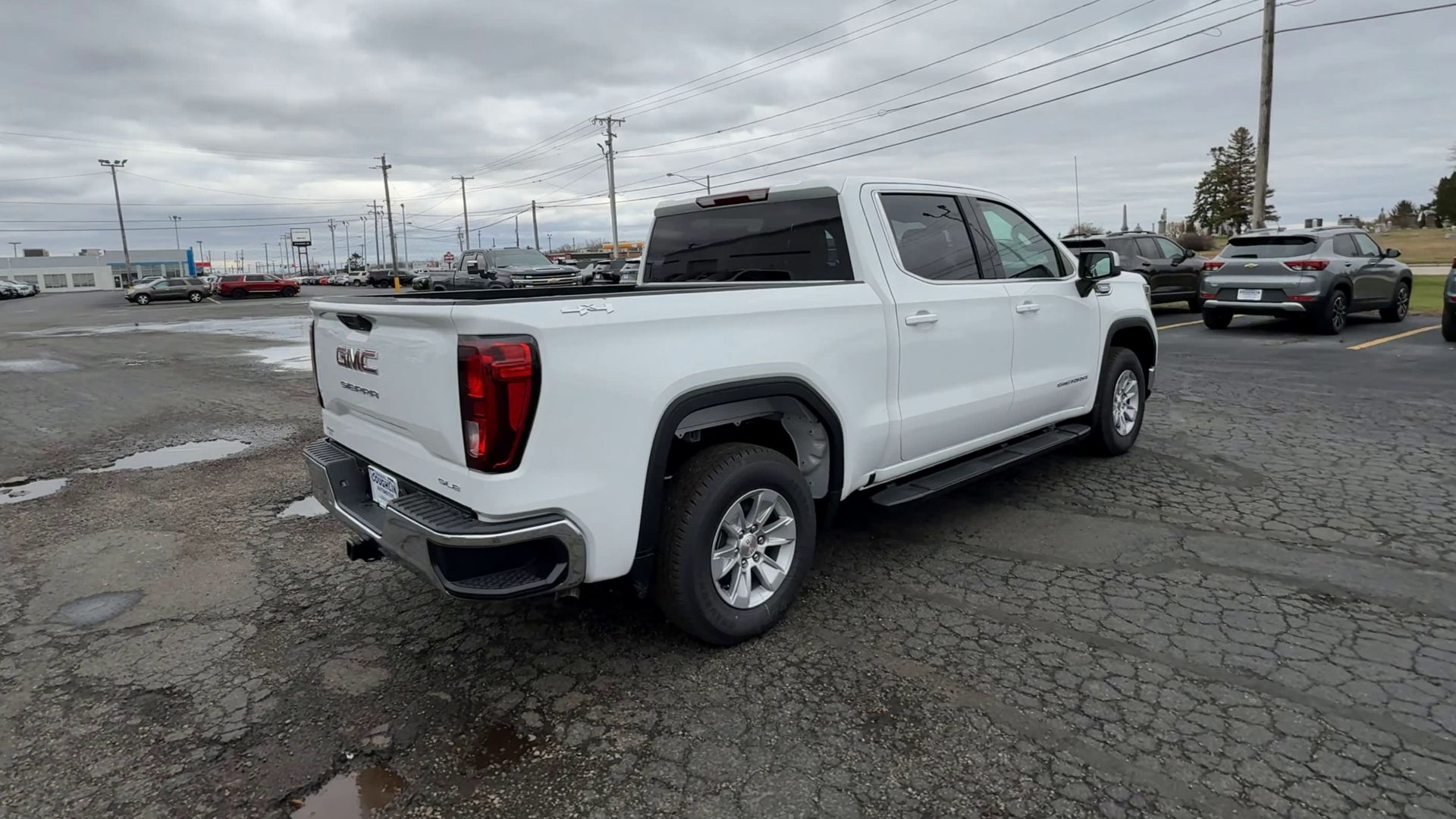 2026 GMC Sierra 1500 SLE