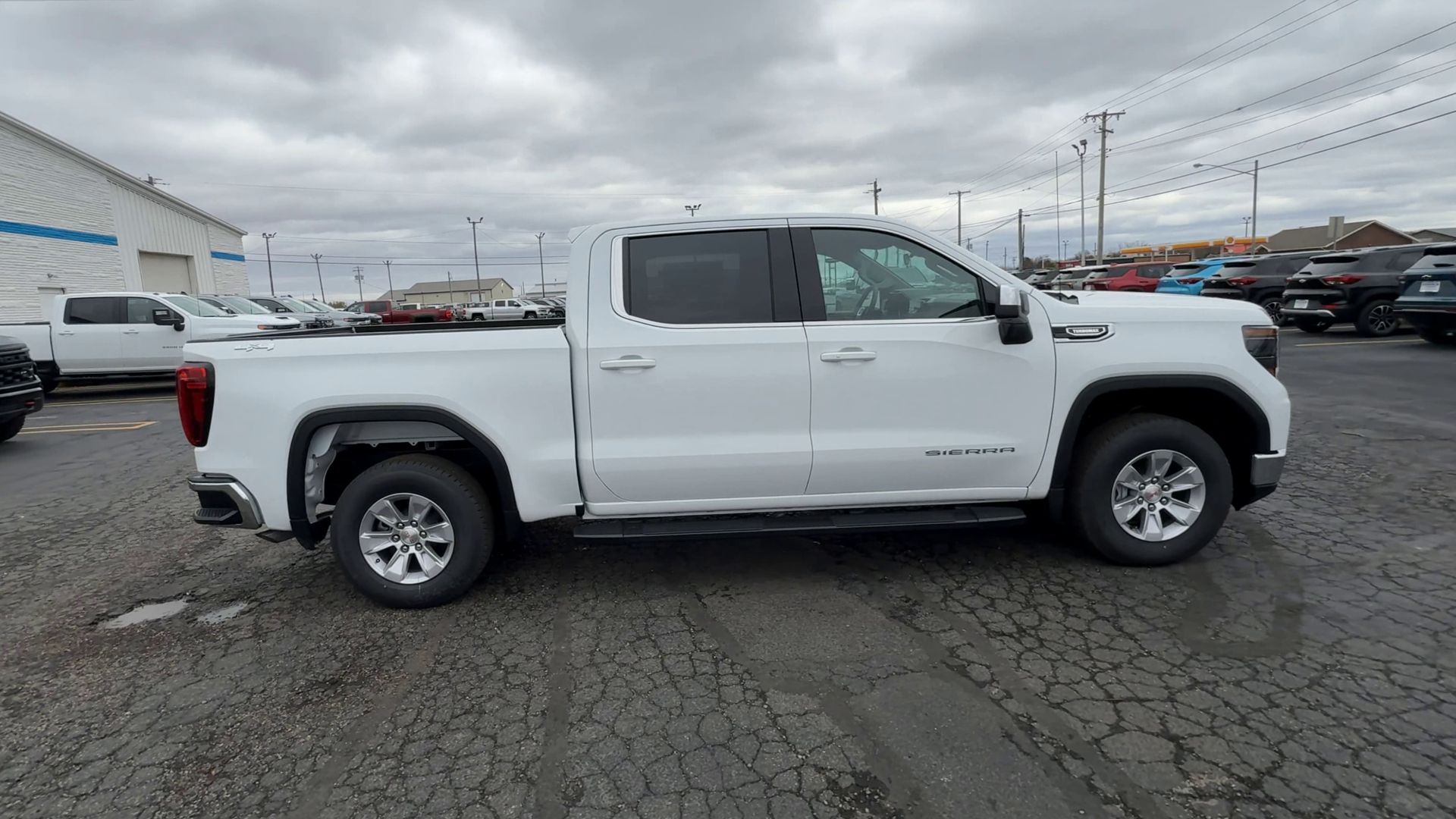 2026 GMC Sierra 1500 SLE