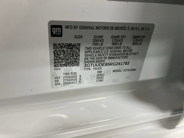2024 GMC Sierra 1500 SLT